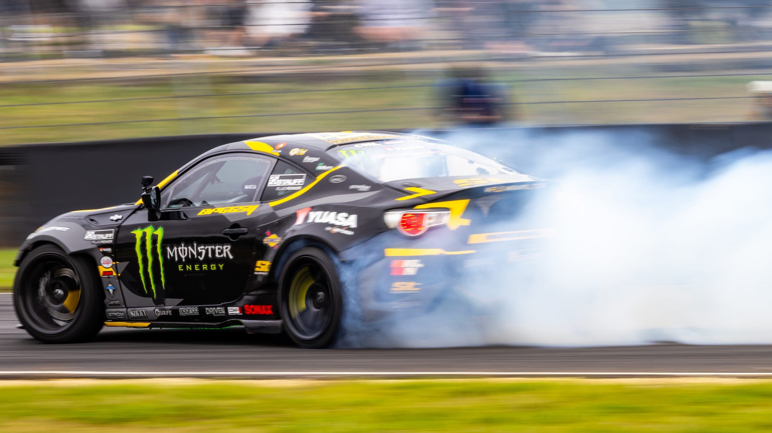 Baggzy drifting at AdamLZ World Tour 2026